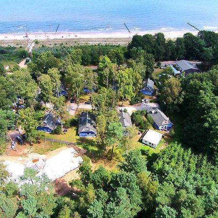 Meeressterne Strandhaeuser Blankenfohrt Ückeritz Buitenkant foto